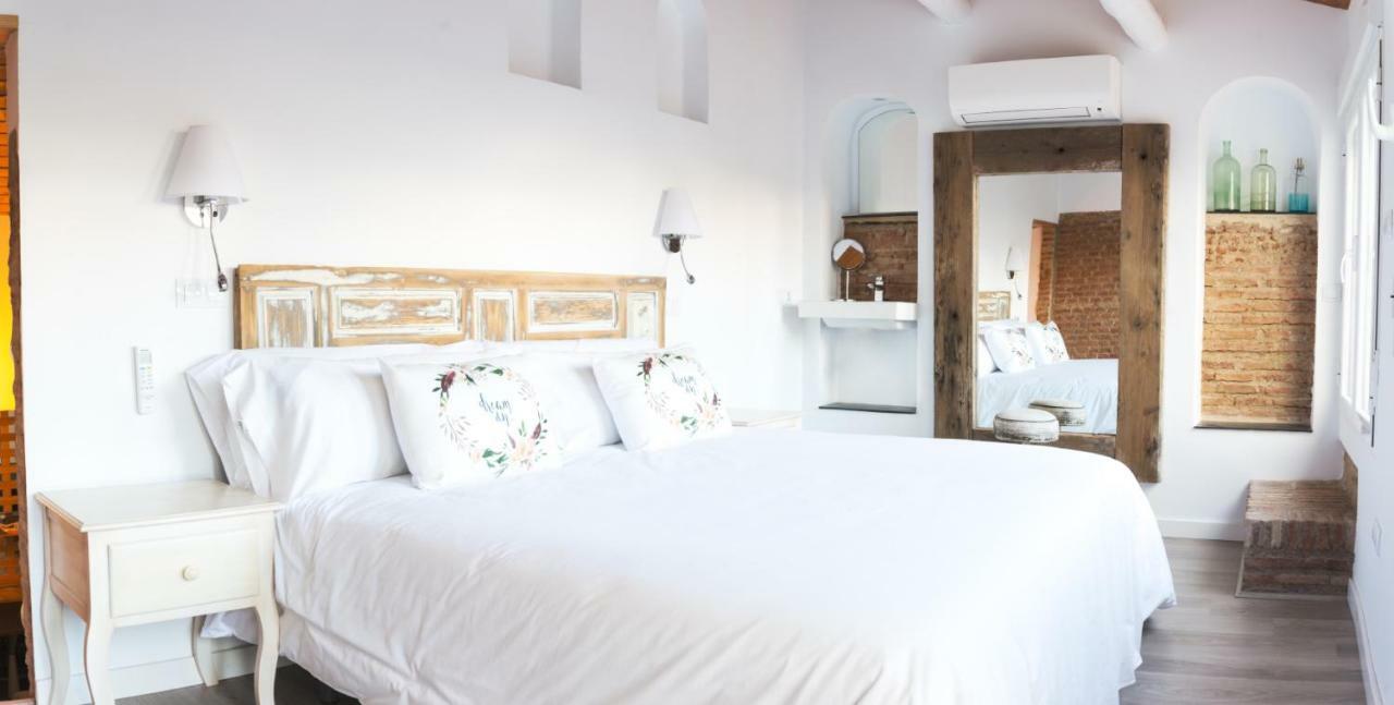 Pintores Rooms Apartamentos Turisticos Caces Exteriér fotografie